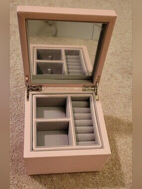 Pandora Pink Jewelry Storage Box